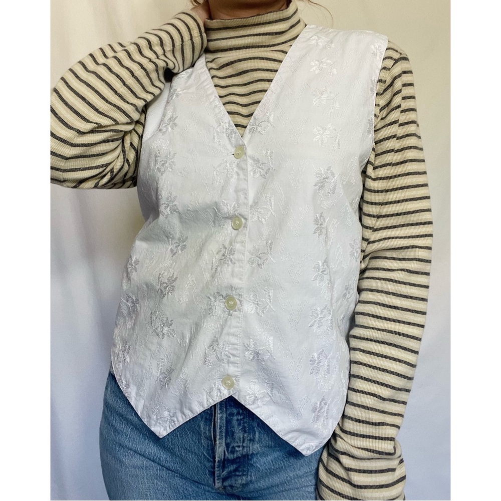 5/$25🌱 Soho Compagnie | Vintage 80s 90s White Embroidered Vest